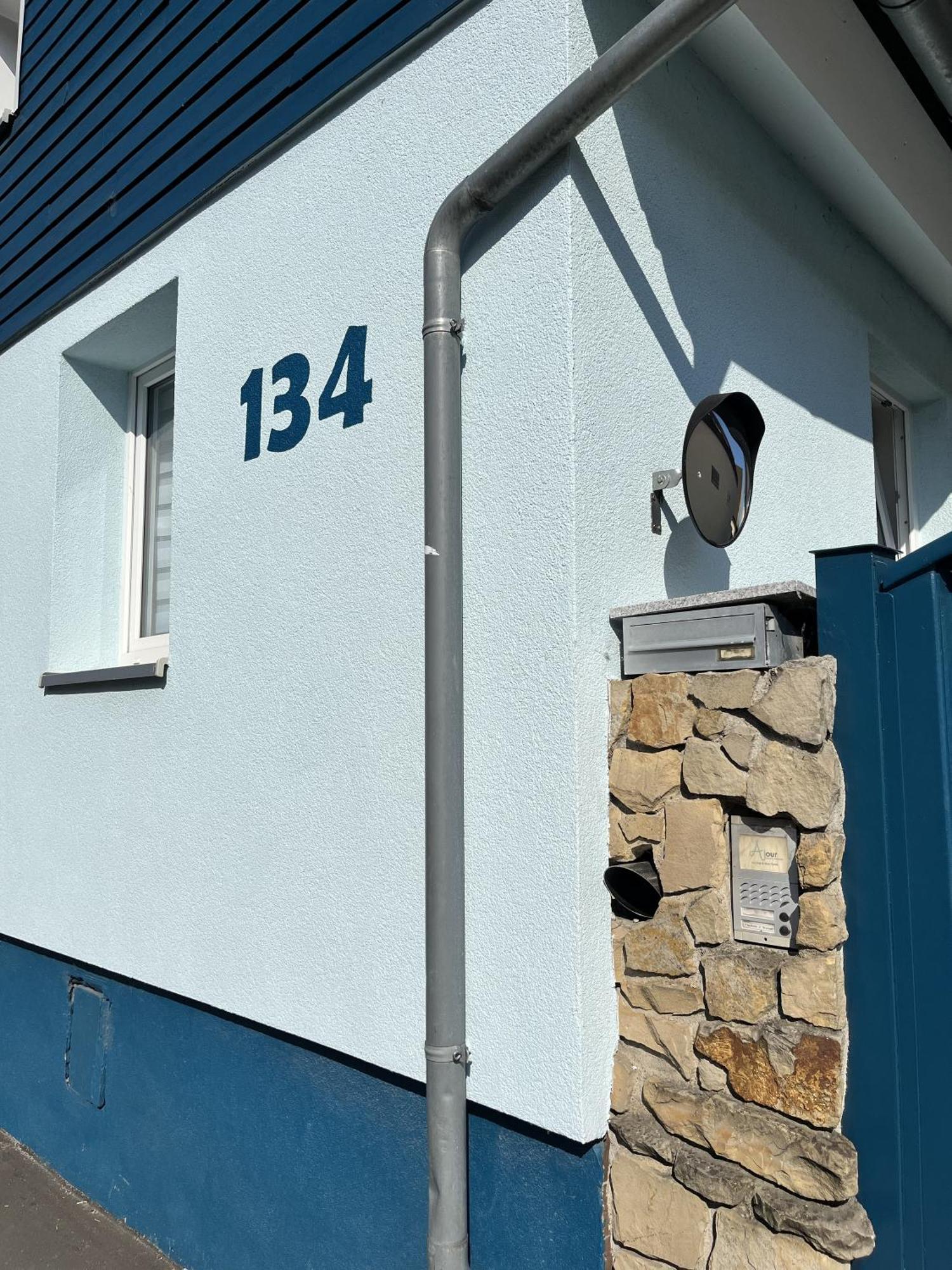 Ferienwohnung Blaues Haus Ubstadt-Weiher Exterior foto